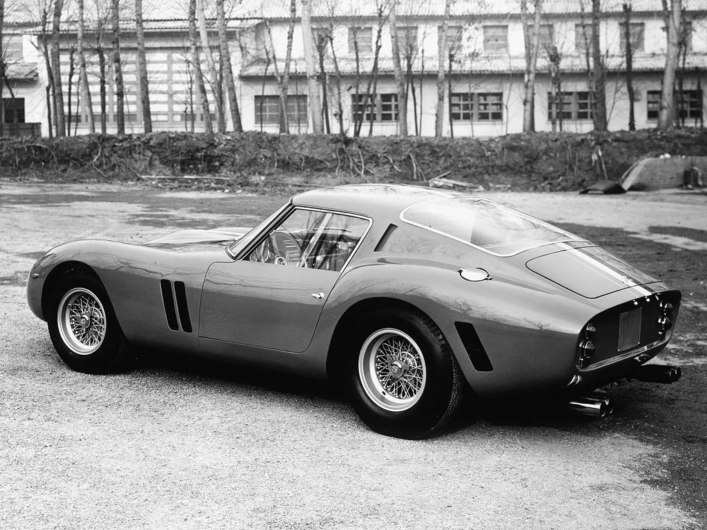 HotWheels 1:64 Ferrari 2-car set 250 GTO 1962 red / Ferrari Enzo 2003 red  H6979 model car H6979 027084256918